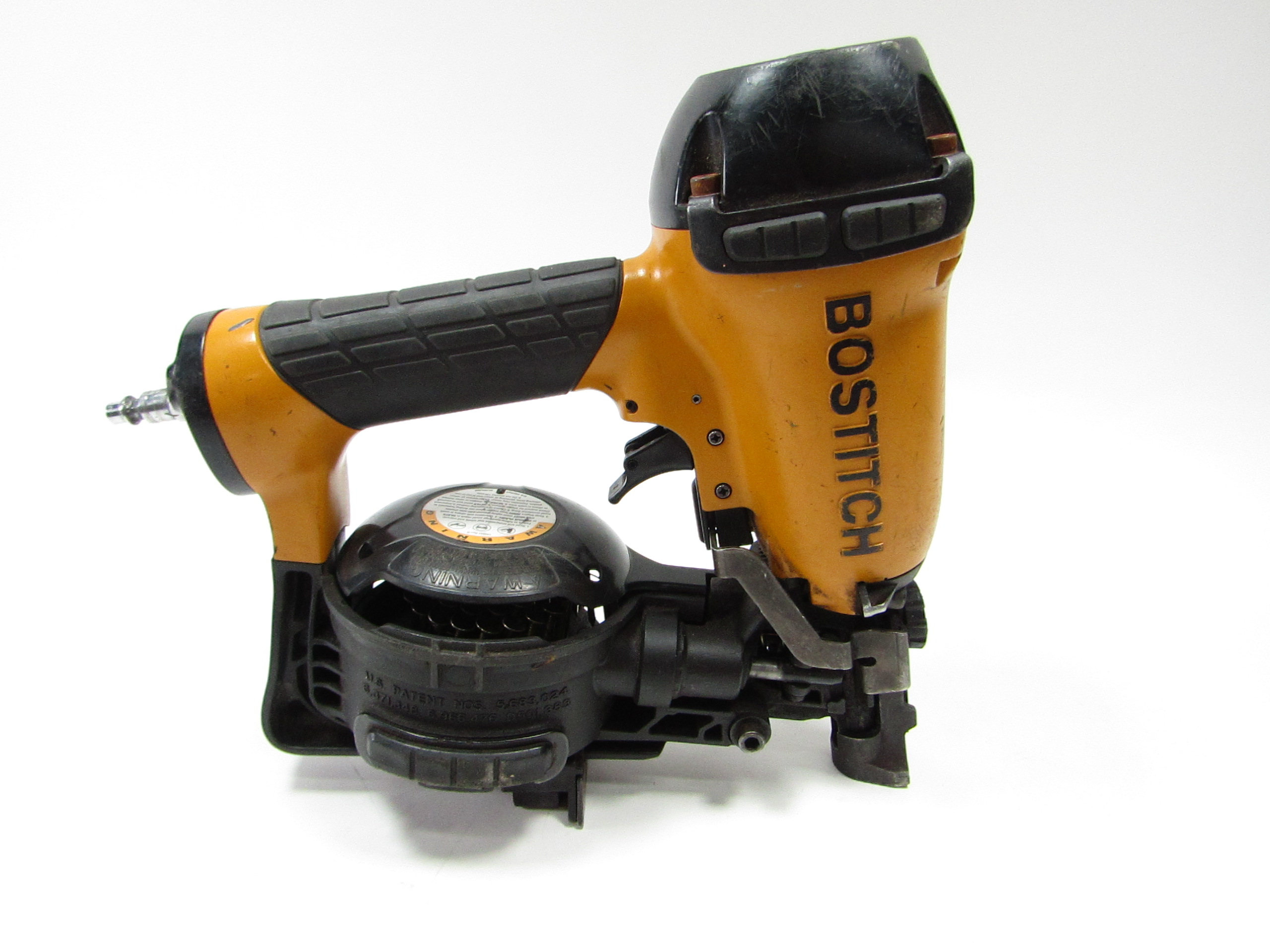 BOSTITCH RN46-1 15-Degree Aluminum Housing Pneumatic Coil Roofing Nailer