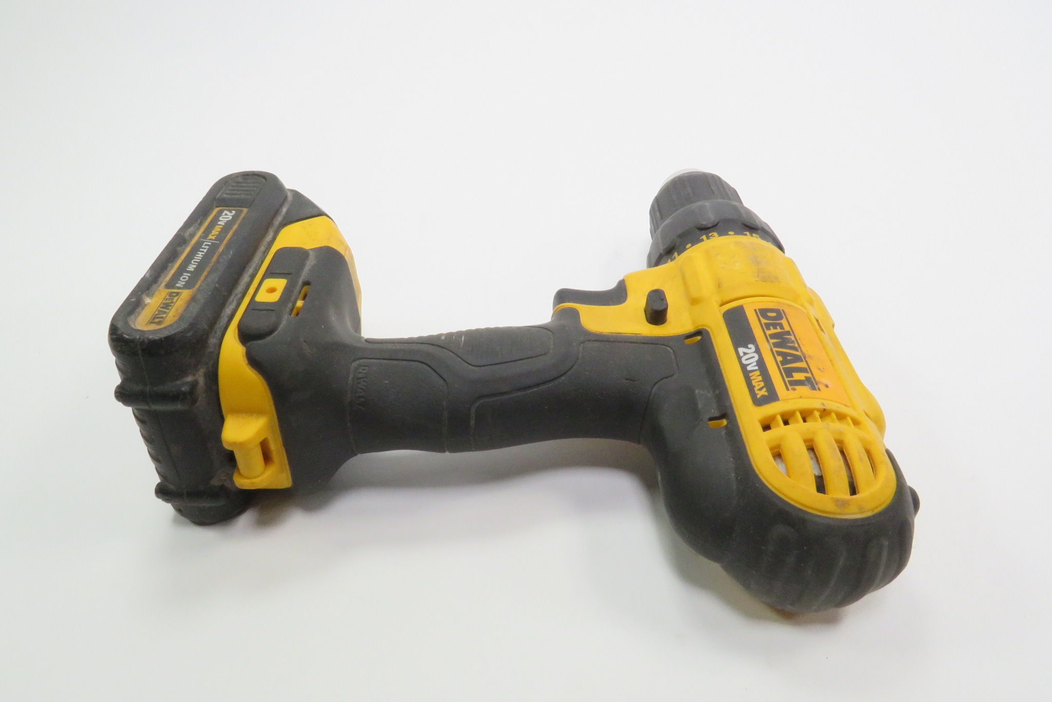 DeWalt DCD771 20V MAX Lithium-Ion 1/2
