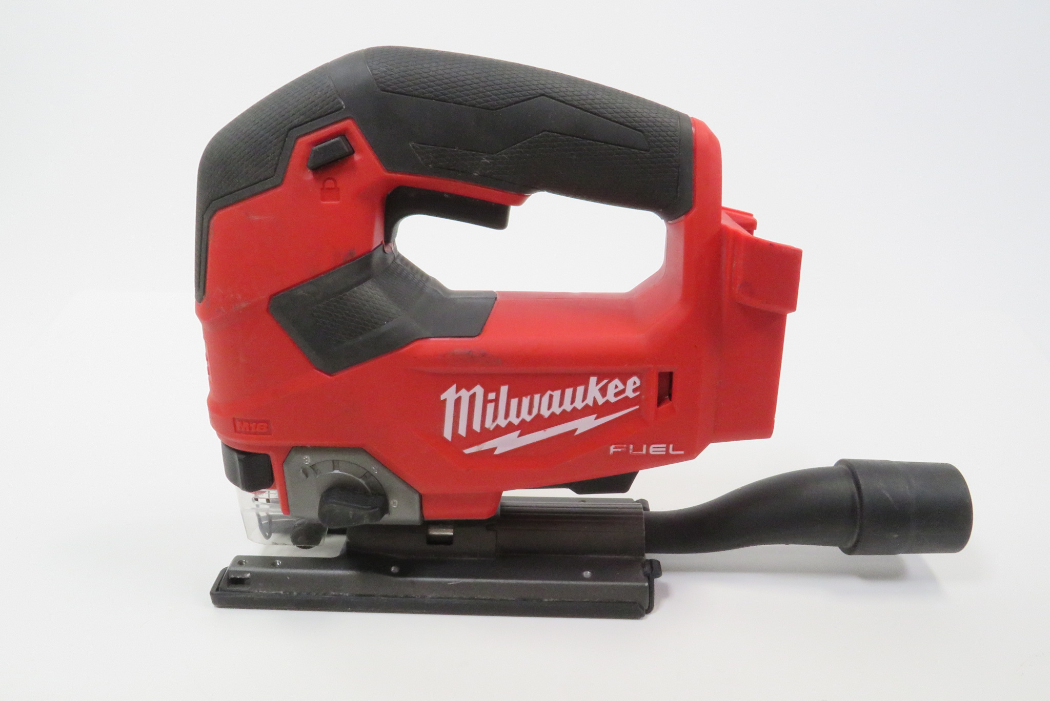 Milwaukee M18 Fuel 18-Volt Lithium-Ion Brushless Cordless Jig Saw With (2) 6.0Ah Batteries And Charger