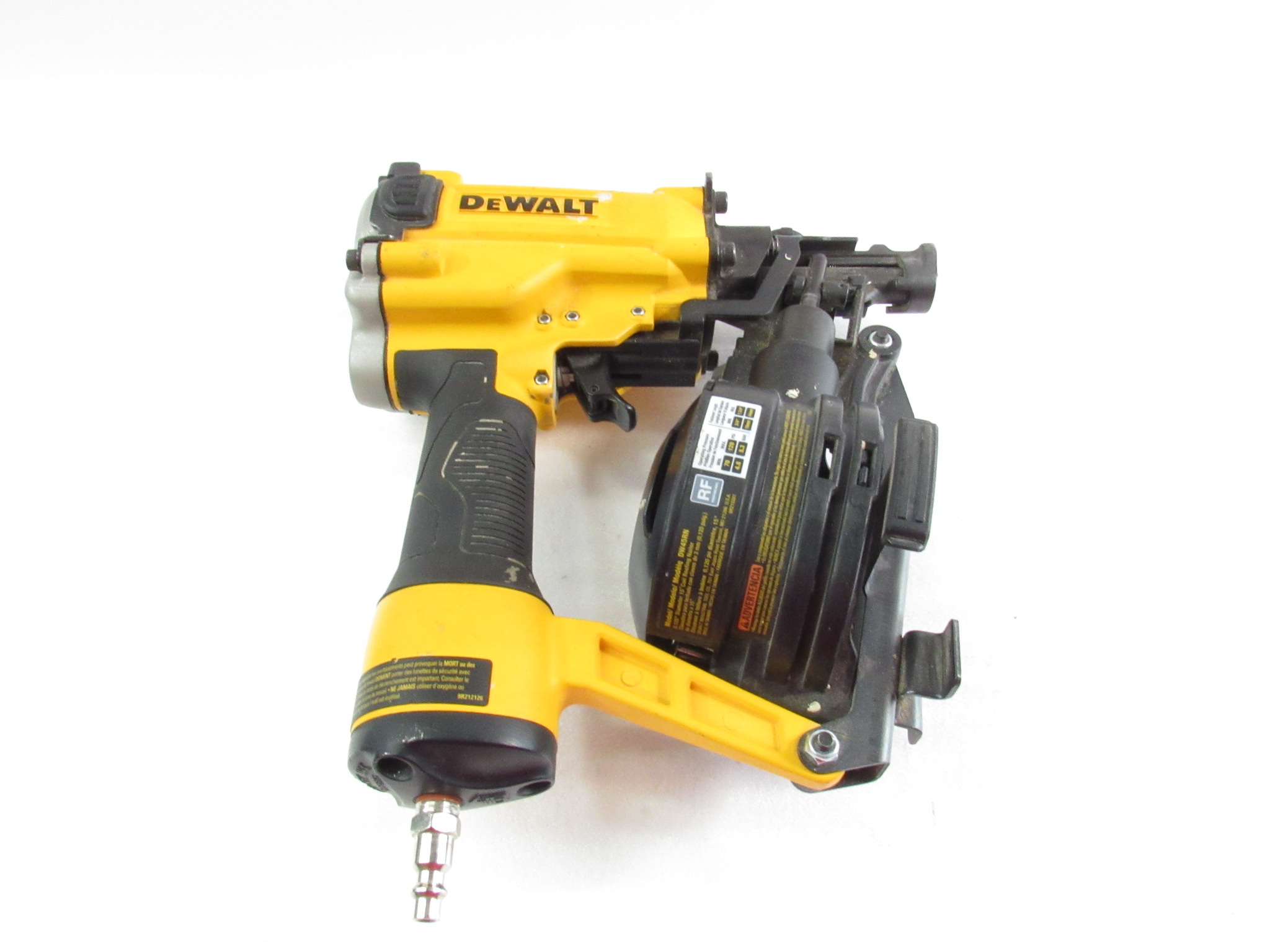 DeWalt DW45RN Air Pneumatic 15Degree Coil Roofing Nailer