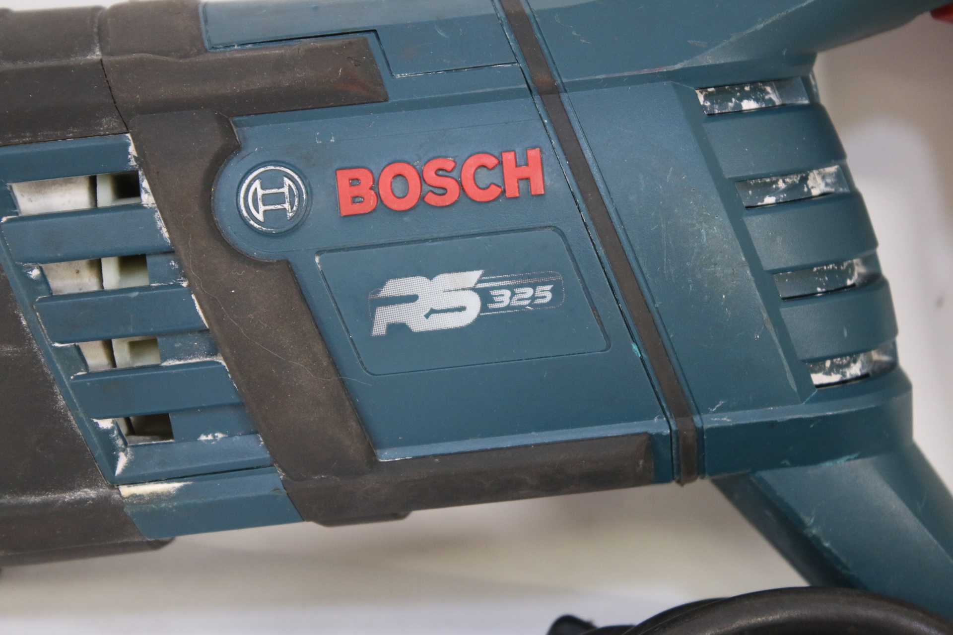 Bosch RS325 1" Corded DHandle Reciprocating Saw
