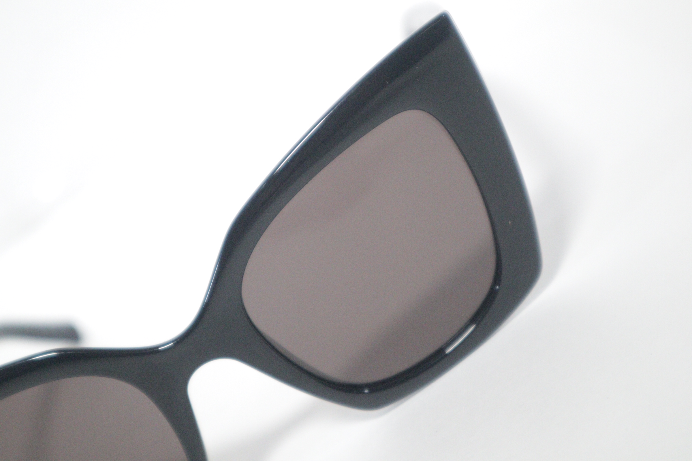 Yves Saint Laurent SL-552 -001 Shiny Black Framed Sunglasses 1100 ...