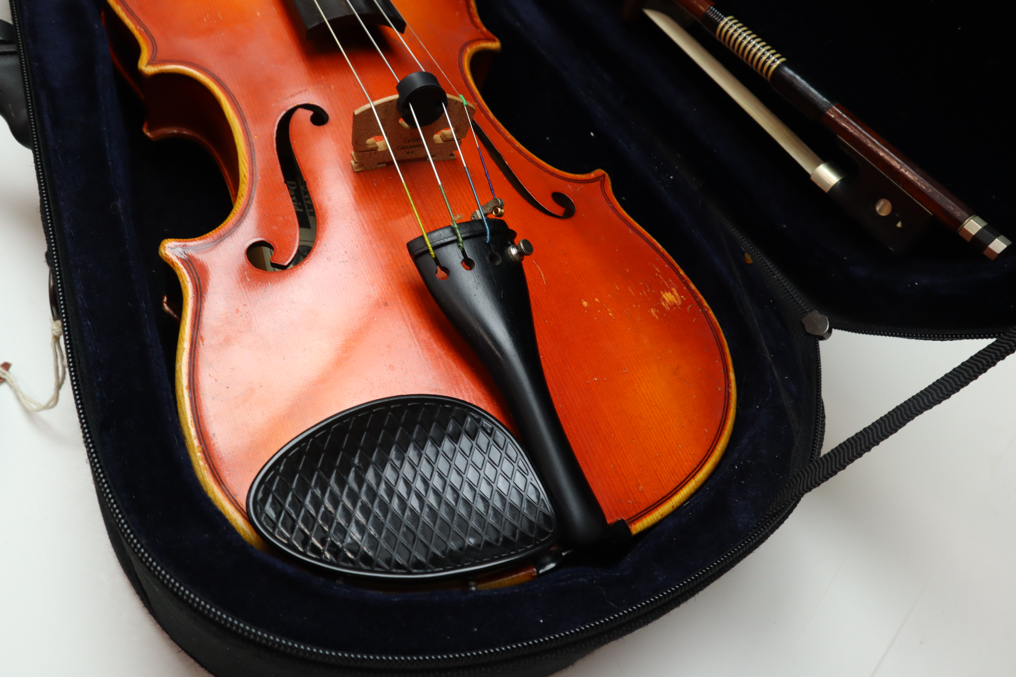 Tonklar David William Lewis & Son 168 4/4 Violin Cosmetic wear