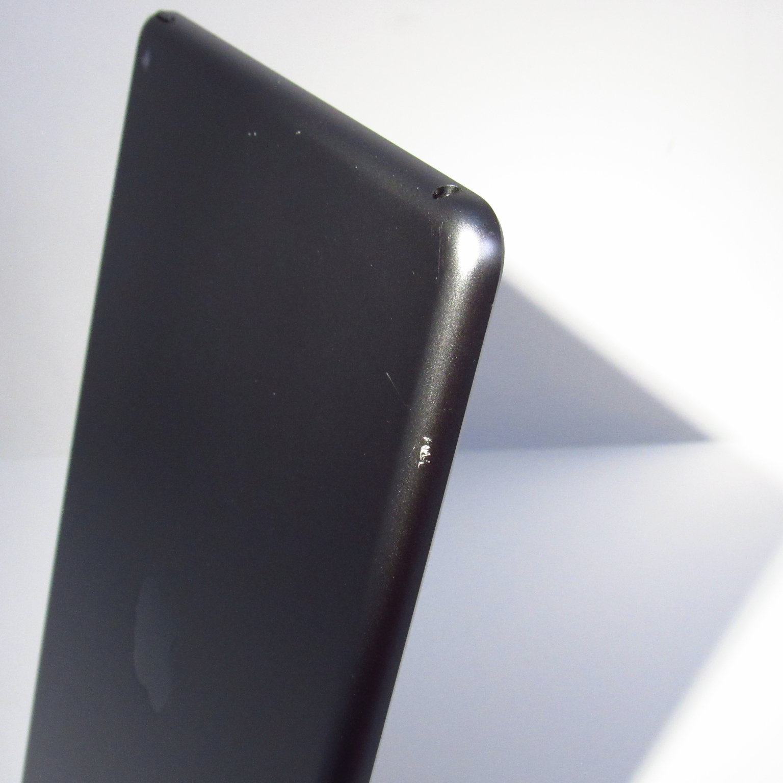 Apple iPad 9th Generation (A13 Bionic) MK2K3LL/A 64GB 10.2