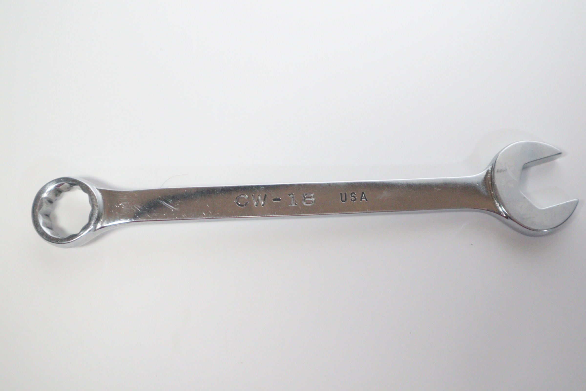 Mac Tools 7-Piece SAE 12-Point Short Chrome Combination Wrench Set