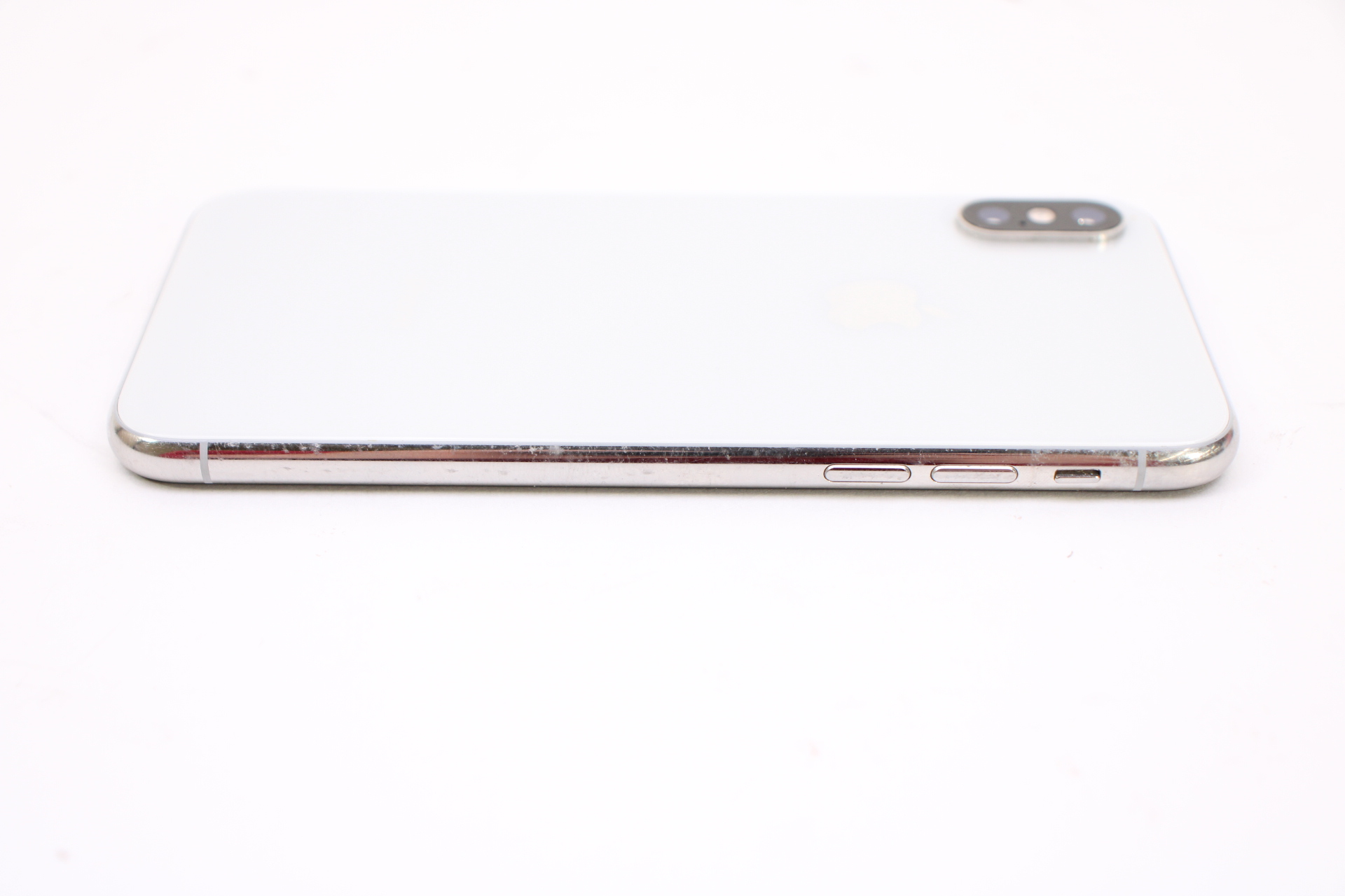 Apple iPhone XS MT8V2LL/A 64GB 5.8