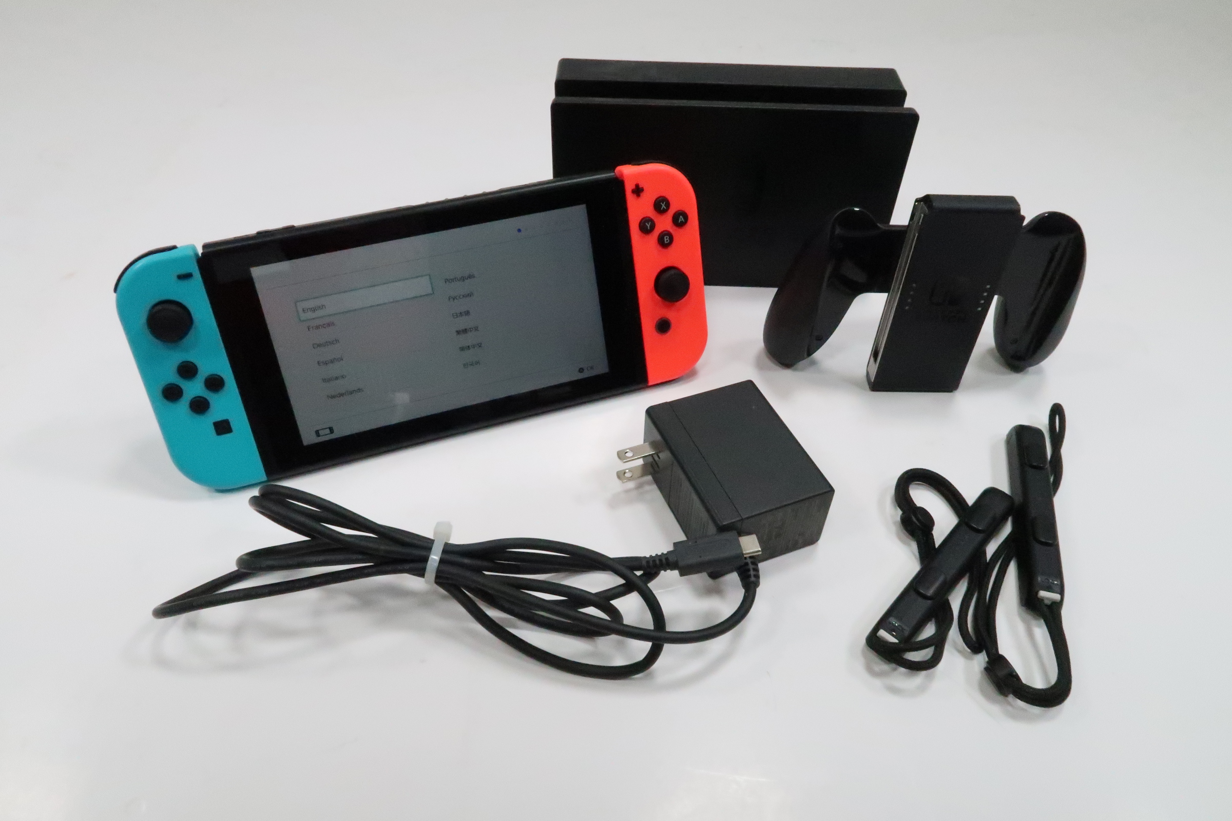 ▽ Nintendo Switch HAC-001 31RSBaCXSAL._UF1000,1000_QL80_.jpg
