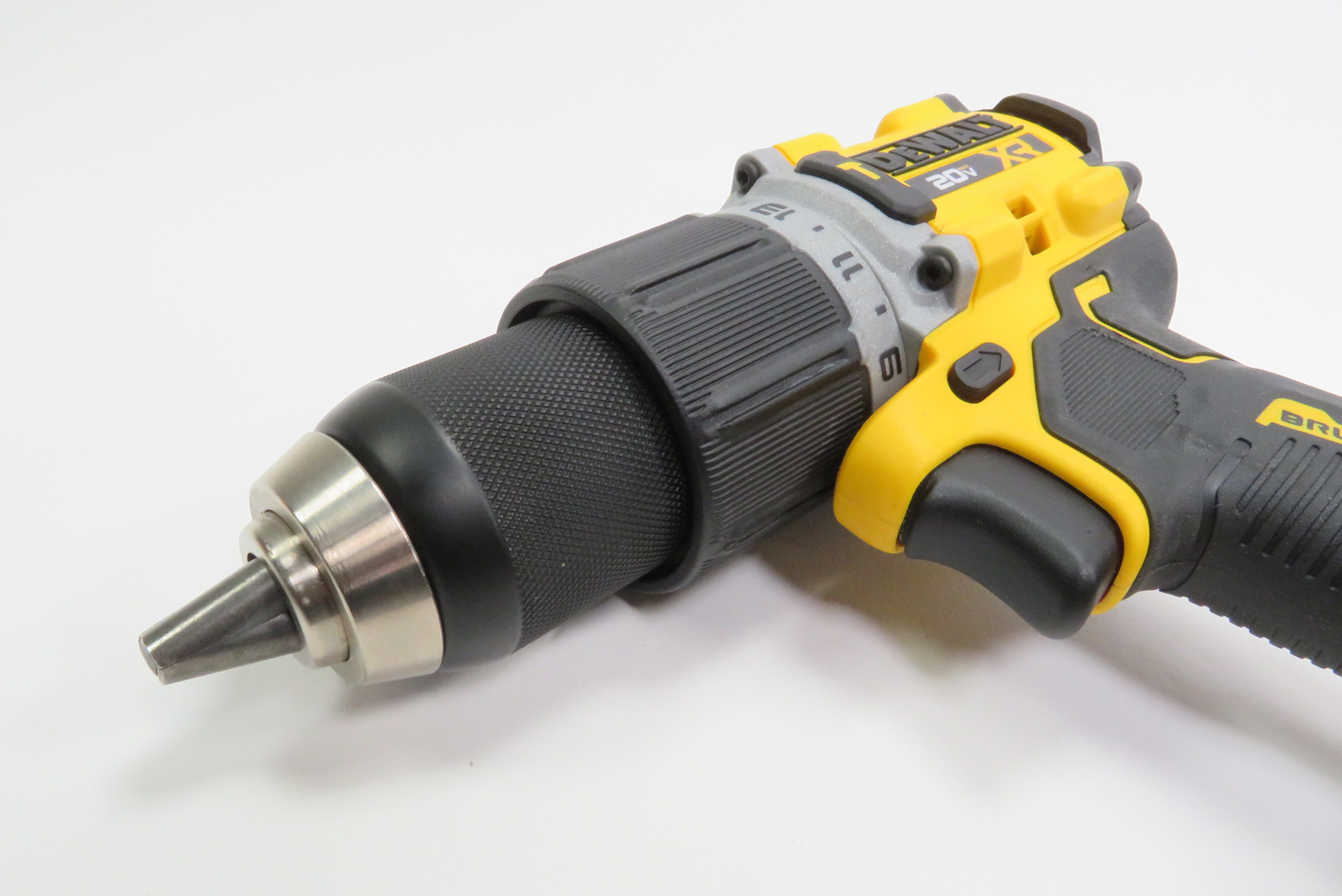DeWalt DCD805 20-Volt Lithium-Ion Compact Cordless 1/2