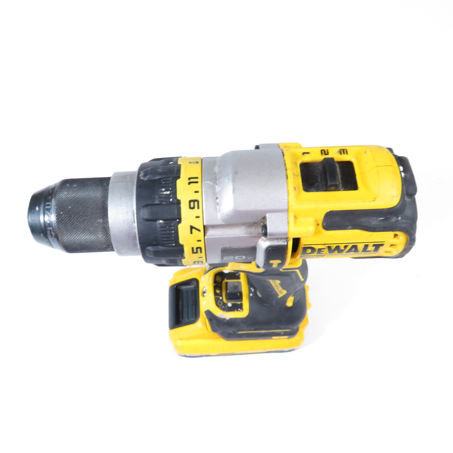 DEWALT DCD999 20Volt MAX Brushless Cordless 1/2 in. Hammer Drill/Driver