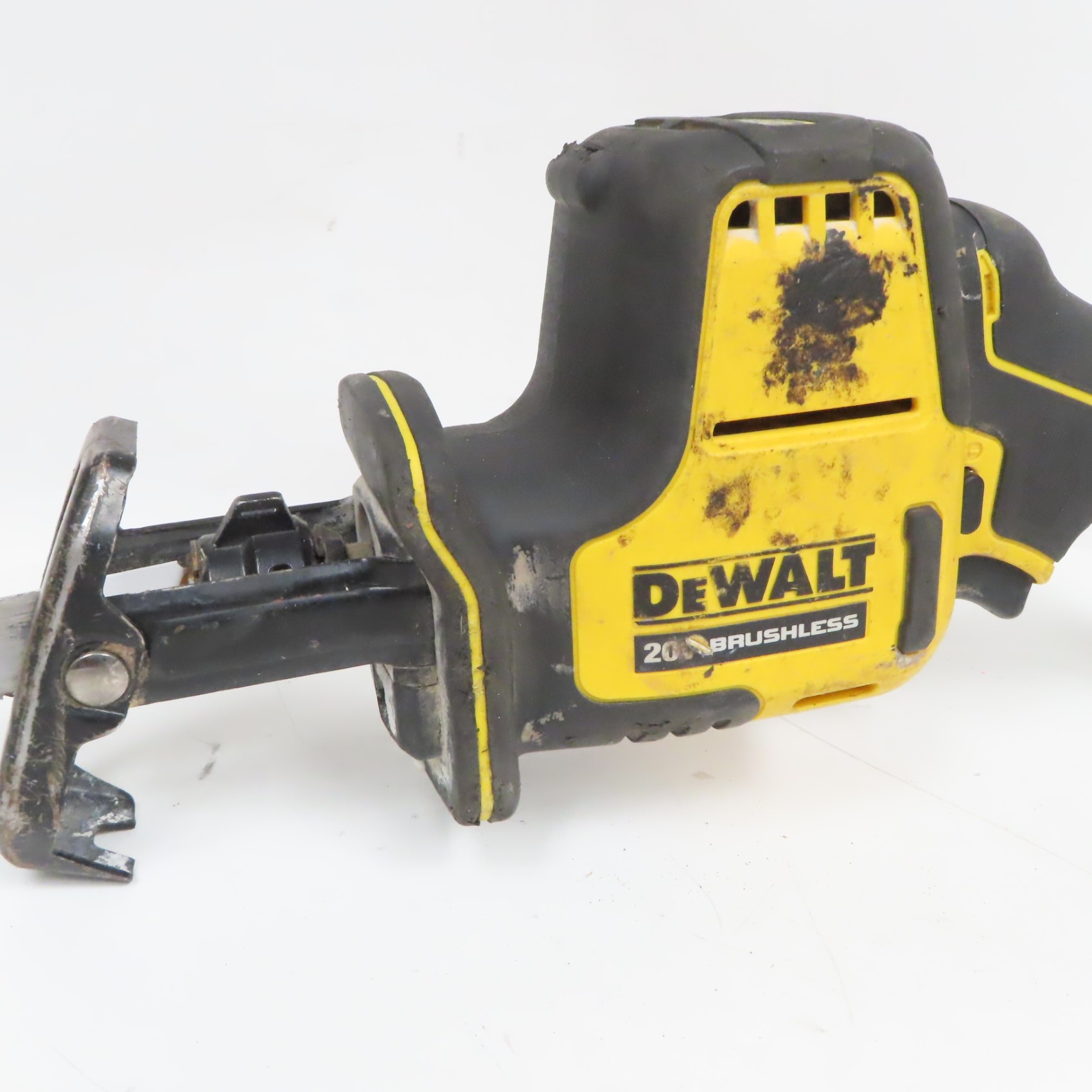 DeWalt DCS369 MAX 20V Cordless VariableSpeed Compact Reciprocating Saw