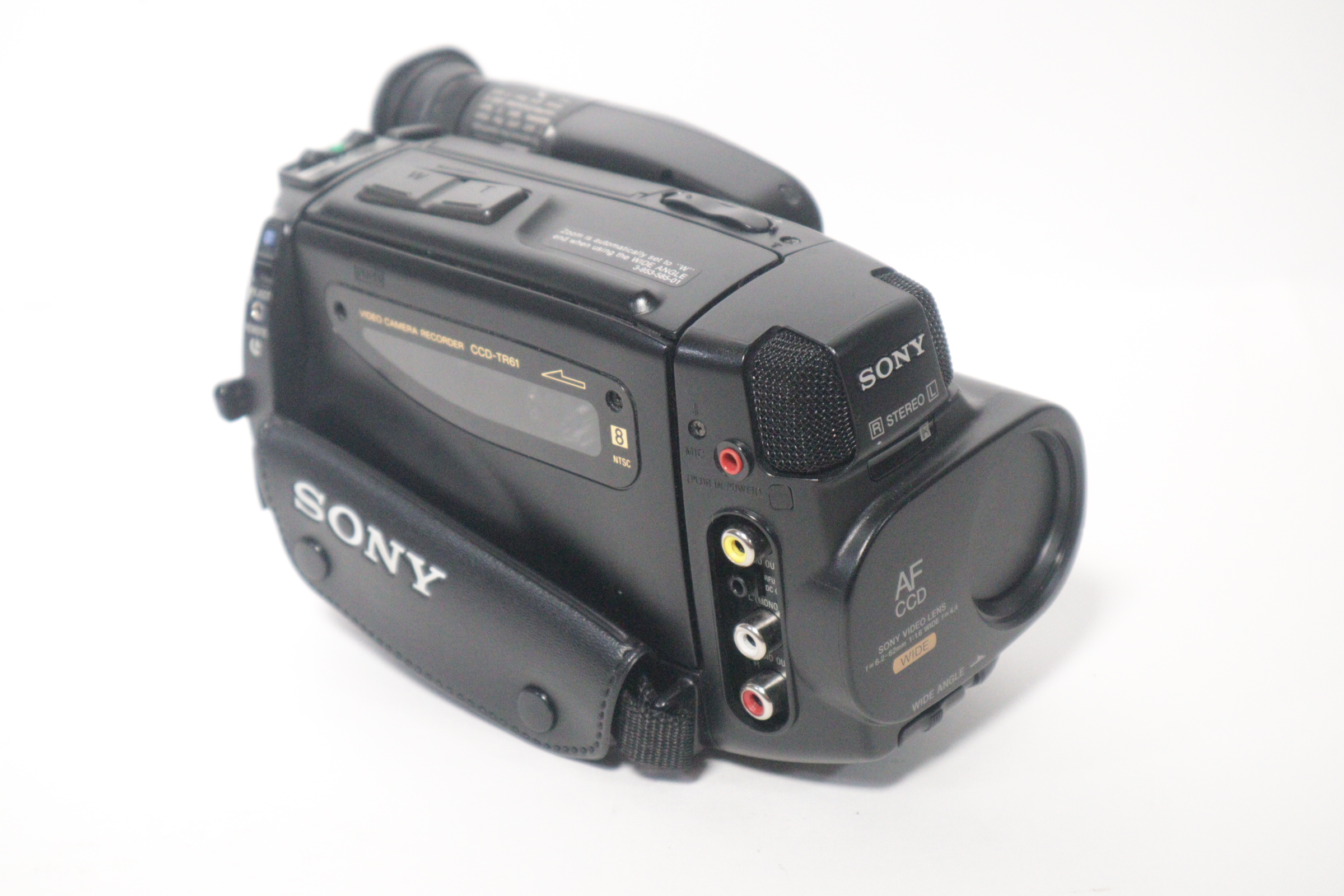 Sony CCD-TR61 Black Wide Angle 10x Hi-Fi Stereo 8 Video Sony CCD-TR61 Black Wide Angle 10x Hi-Fi Stereo 8 Video