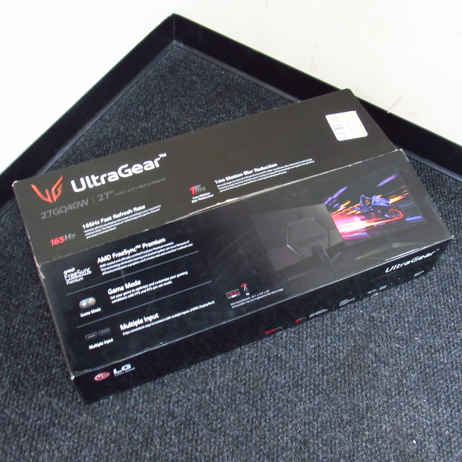 LG UltraGear 27GQ40WB 1080p FreeSync 27