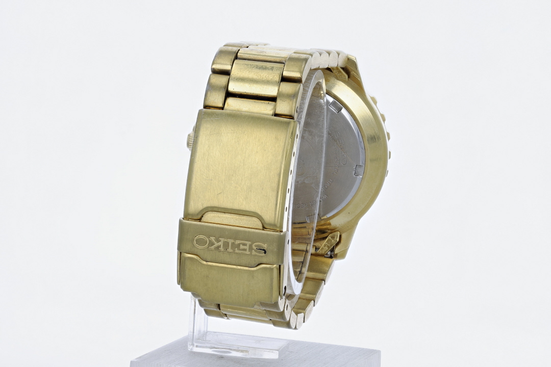 Seiko Sports 150 Black Dial Quartz Gold-Tone Stainless Steel