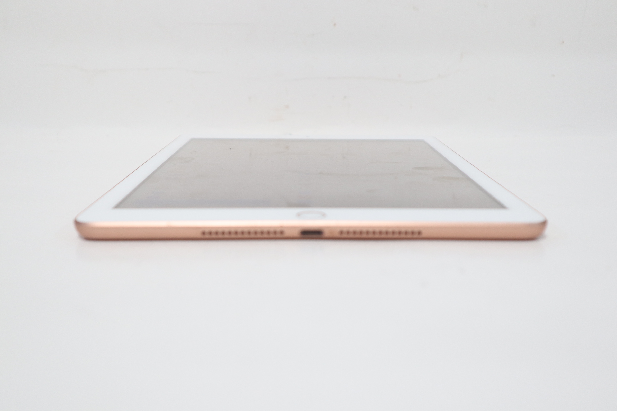Apple iPad Gen 6 MRJN2LL/A A1893 Rose Gold 32GB 9.7" Handheld Smart