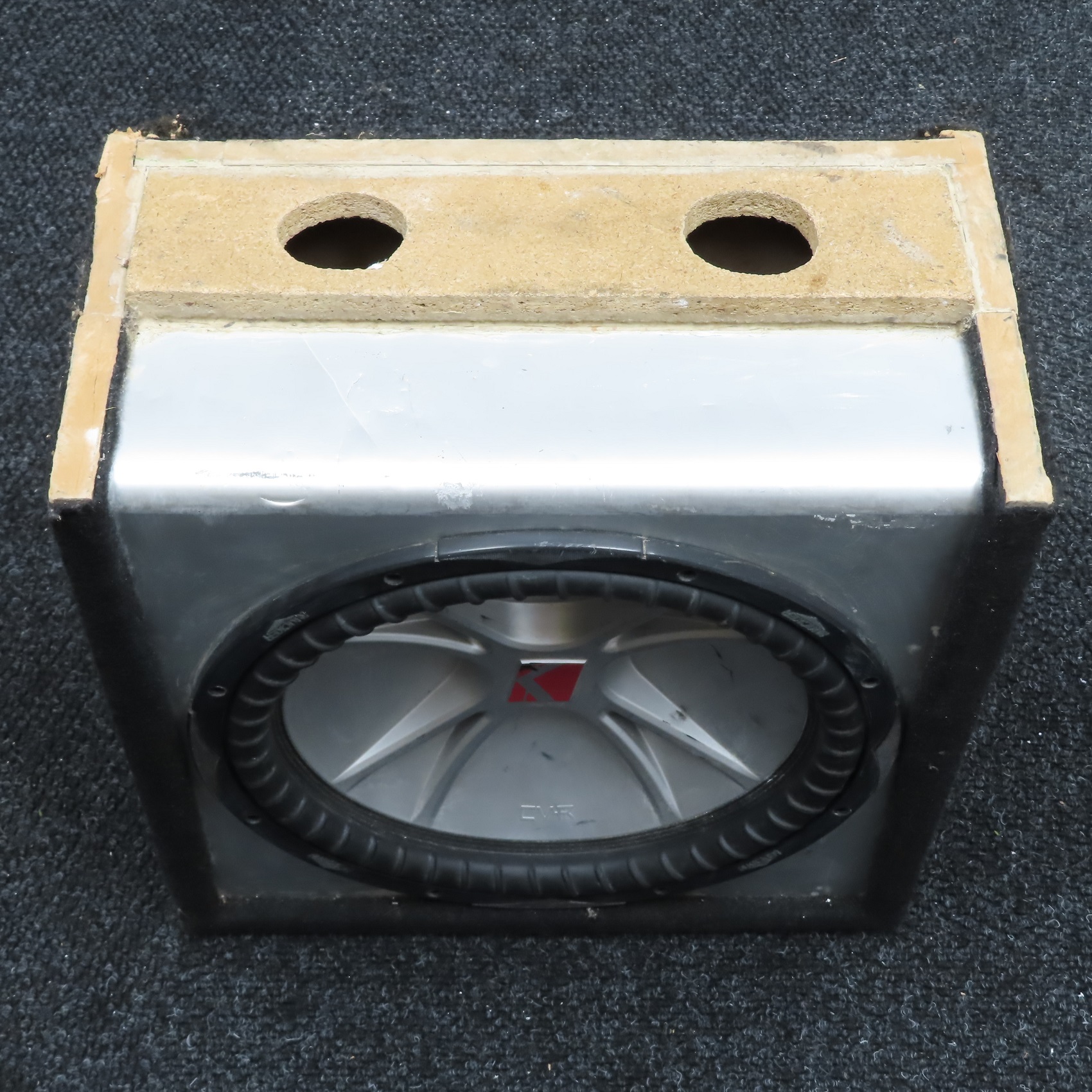 Kicker CompVR 15" 500W RMS Enclosed Car Audio Subwoofer (Local PickUp