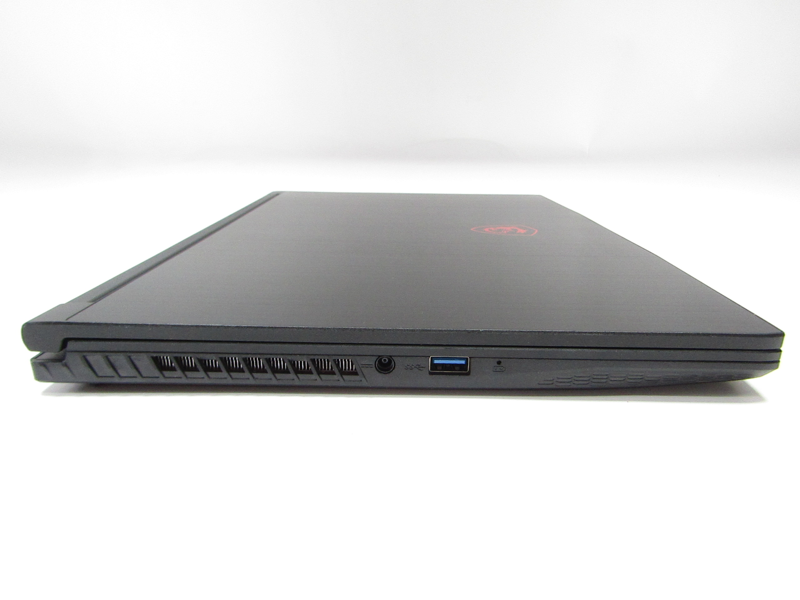 MSI GF63 Thin MS-16R5 Win 10 Core i5-10500H 2.50GHz 8GB Ram 256GB SSD 15.6"