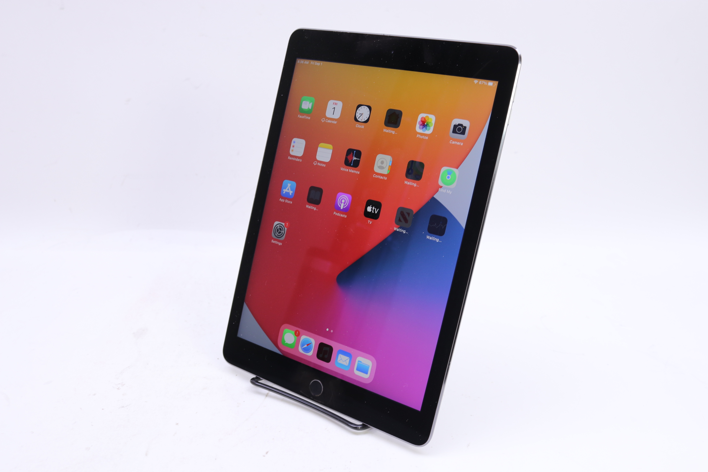 Apple iPad Air MGTX2LL/A 2nd Generation 9.7