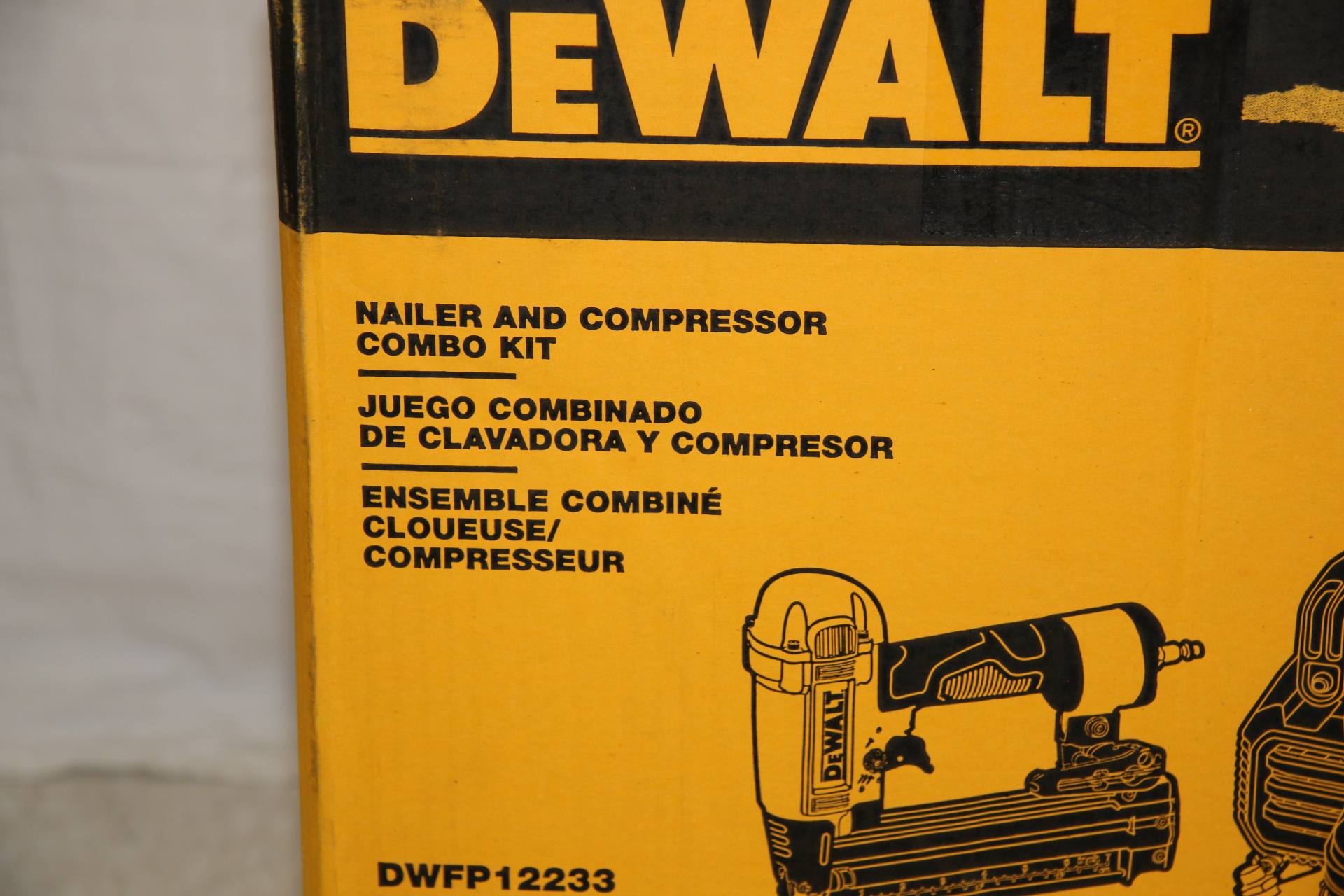 DeWalt DWFP1KIT Nailer & Compressor Combo Kit Local Pick Up Only