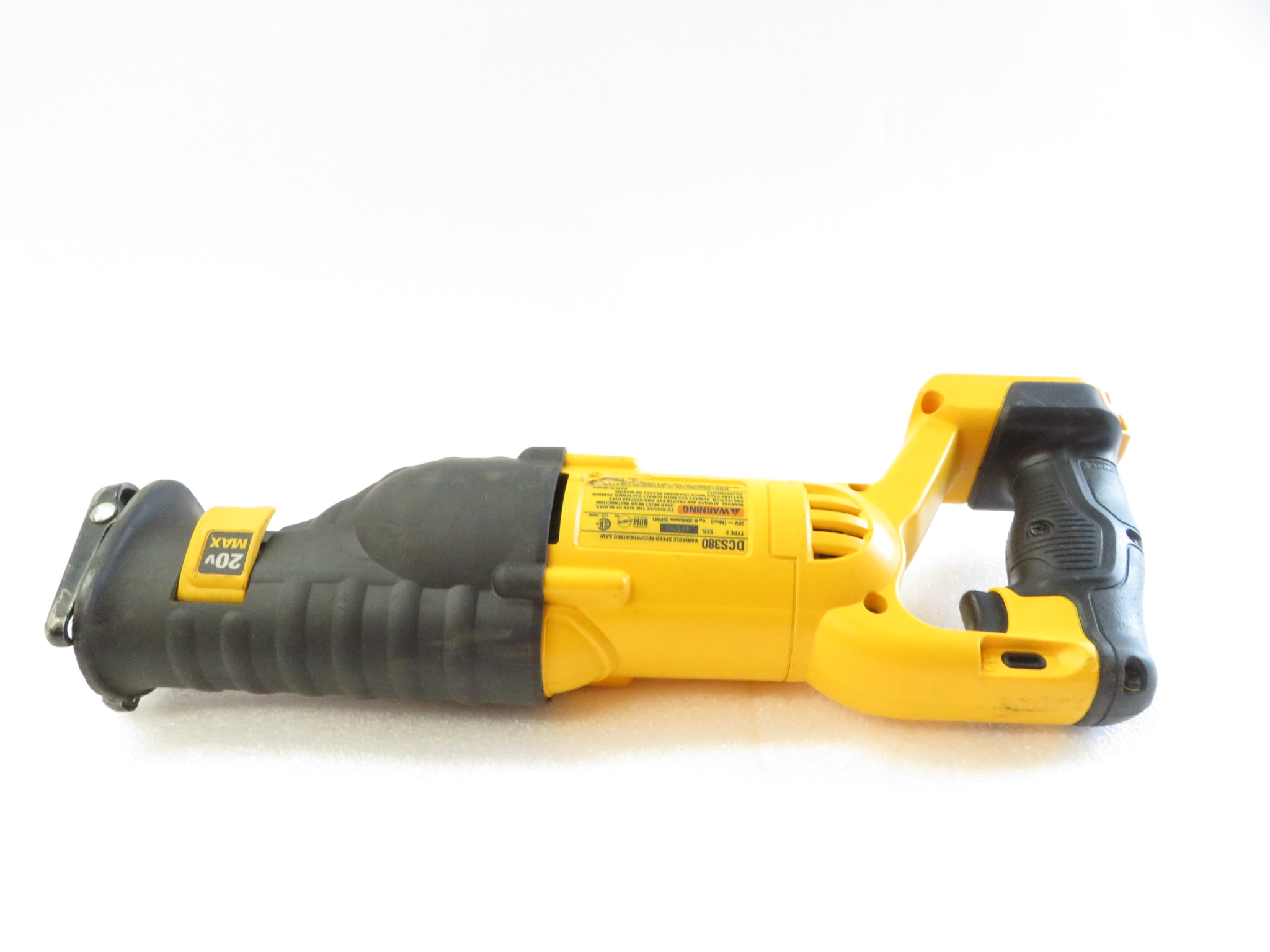 DeWalt DCS380 20V MAX Lithium-Ion Cordless Reciprocating Saw