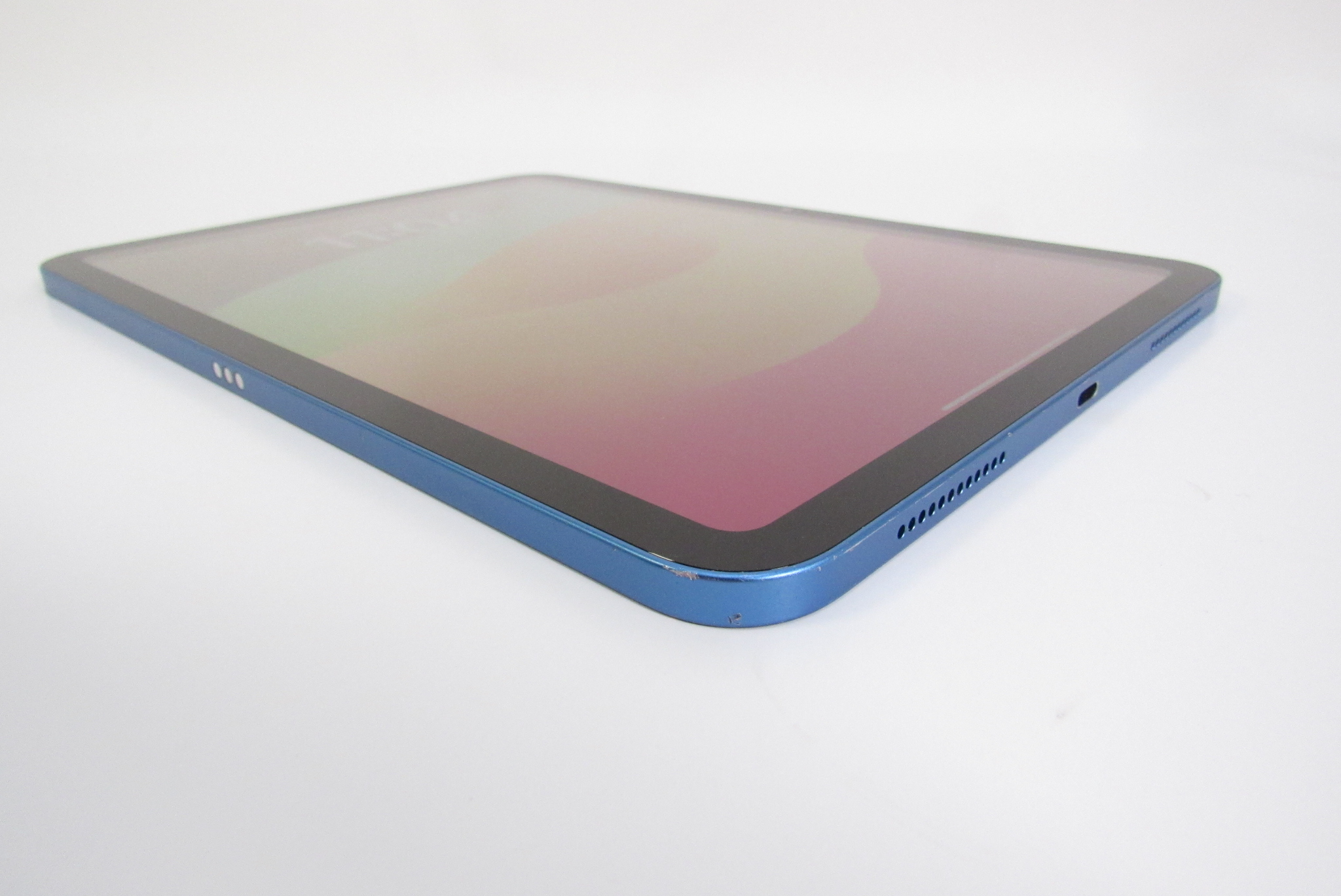 Apple iPad 10th Gen MPQ13LL/A 64GB 10.9'' Wi-Fi Tablet - Blue