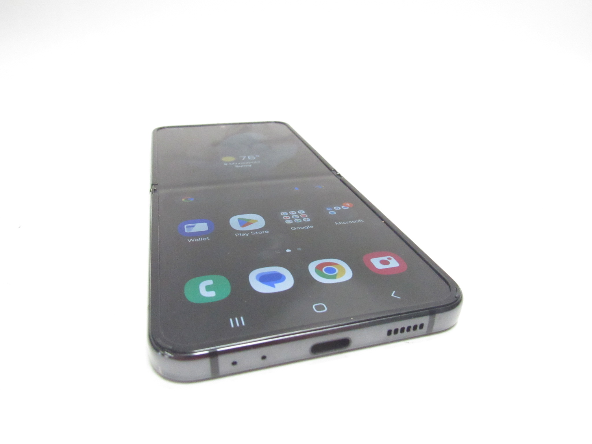 Samsung Galaxy Flip 4 SM-F721U 256GB Graphite Xfinity Mobile Smartphone