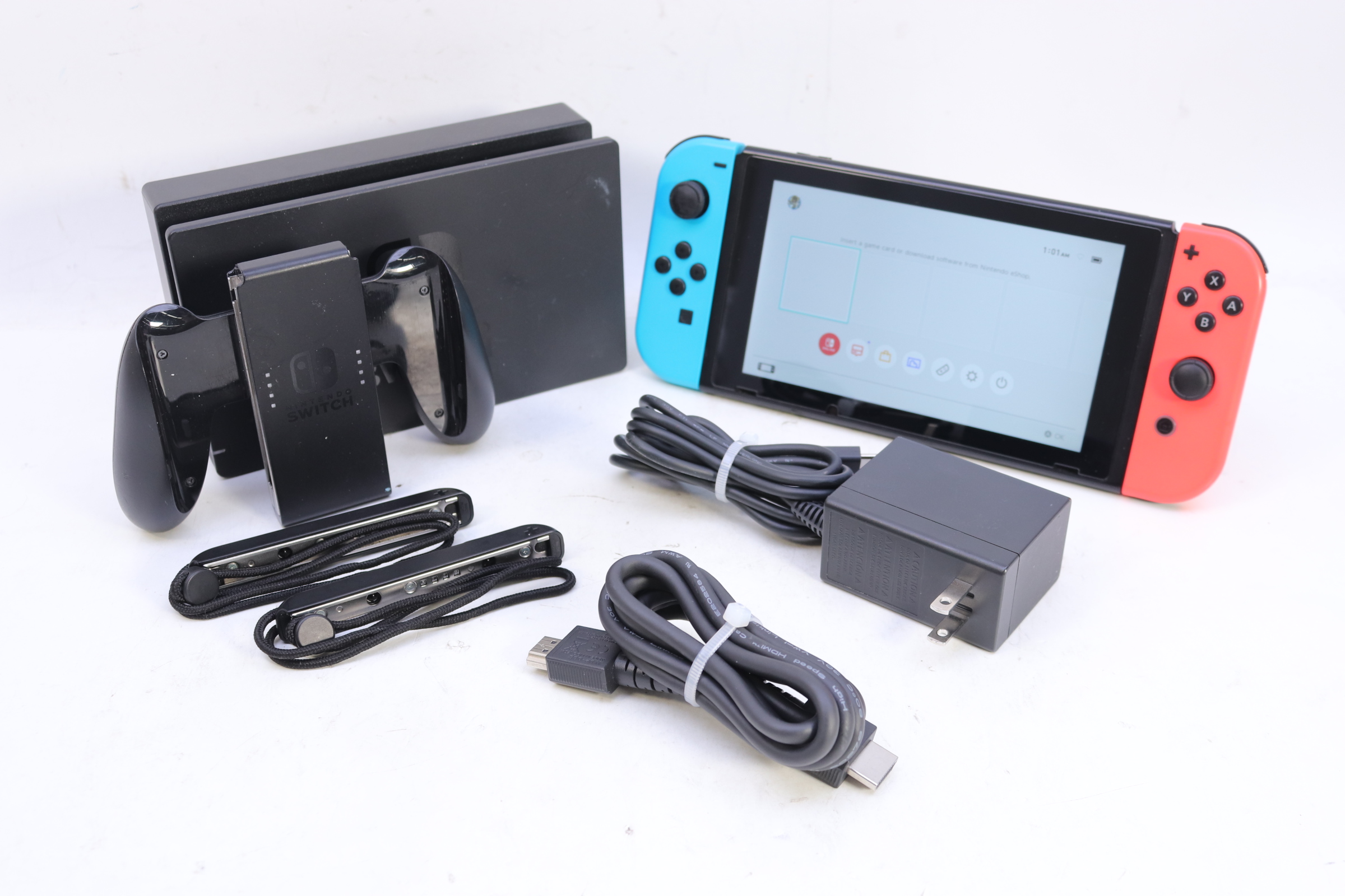 Nintendo HAC-001 32GB Video Game System Switch