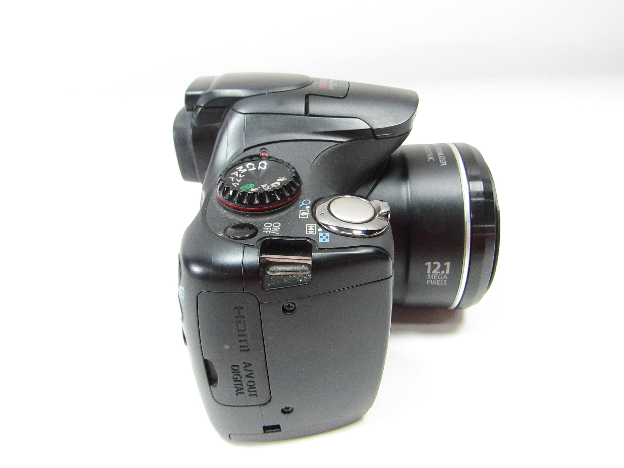 Canon PowerShot SX40 HS f/2.7-5.8 Digital Camera