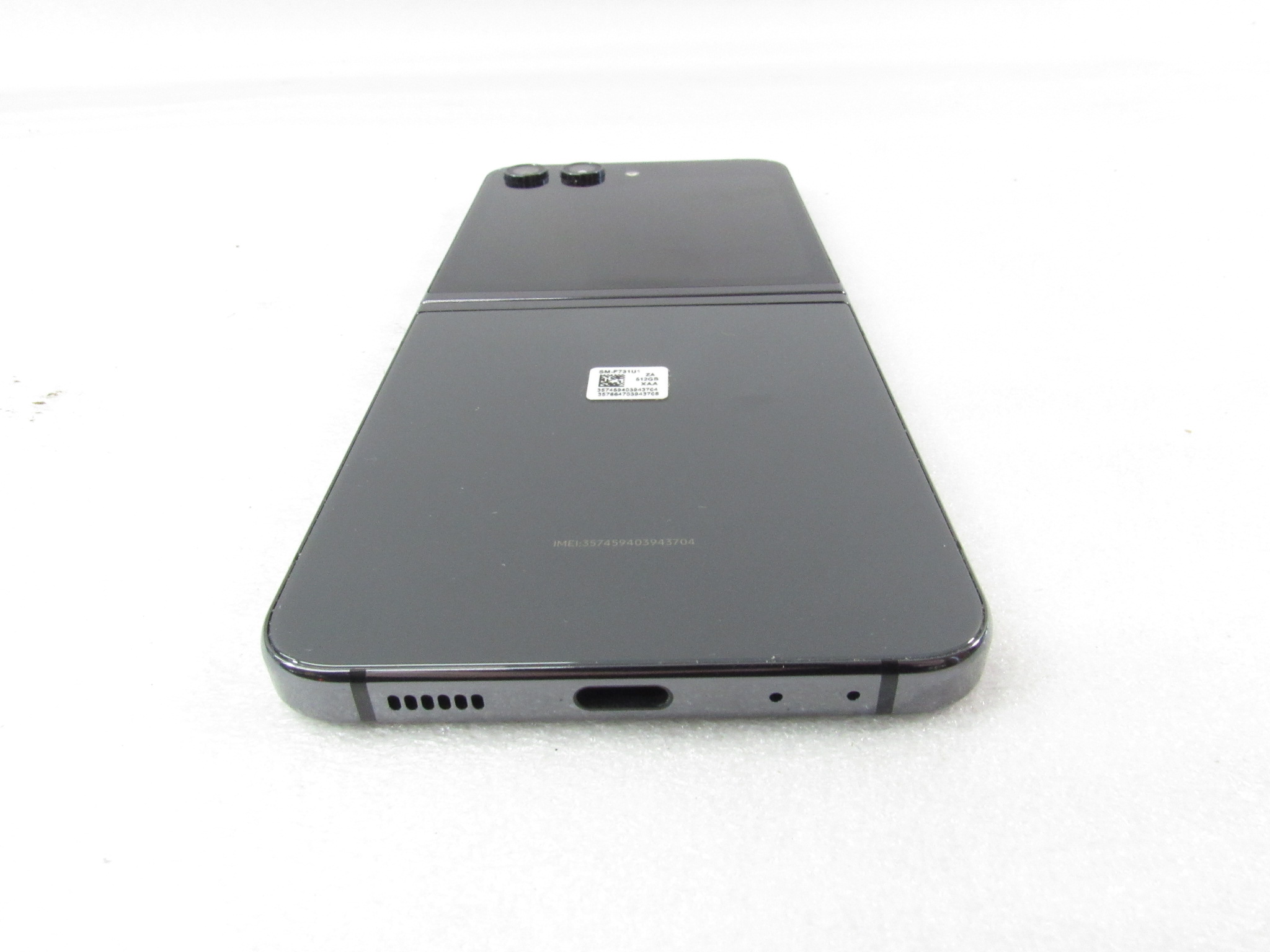 Samsung Galaxy Z Flip5 SM-F731U1 Unlocked 5G 512GB Android Samsung Galaxy Z Flip5 SM-F731U1 Unlocked 5G 512GB Android
