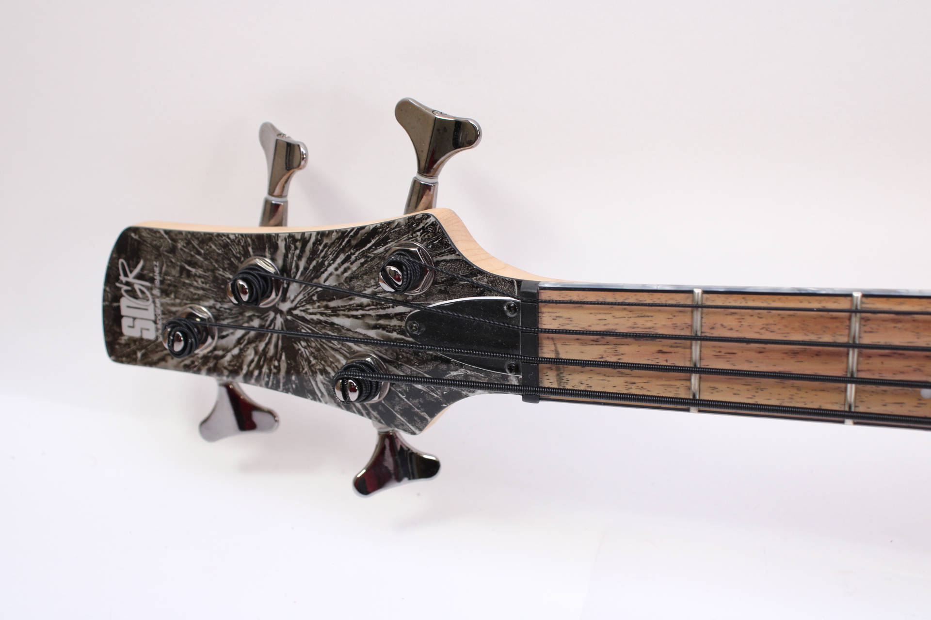 Ibanez SRX500 Electric Bass Guitar - Arctic Frost - Indonesian