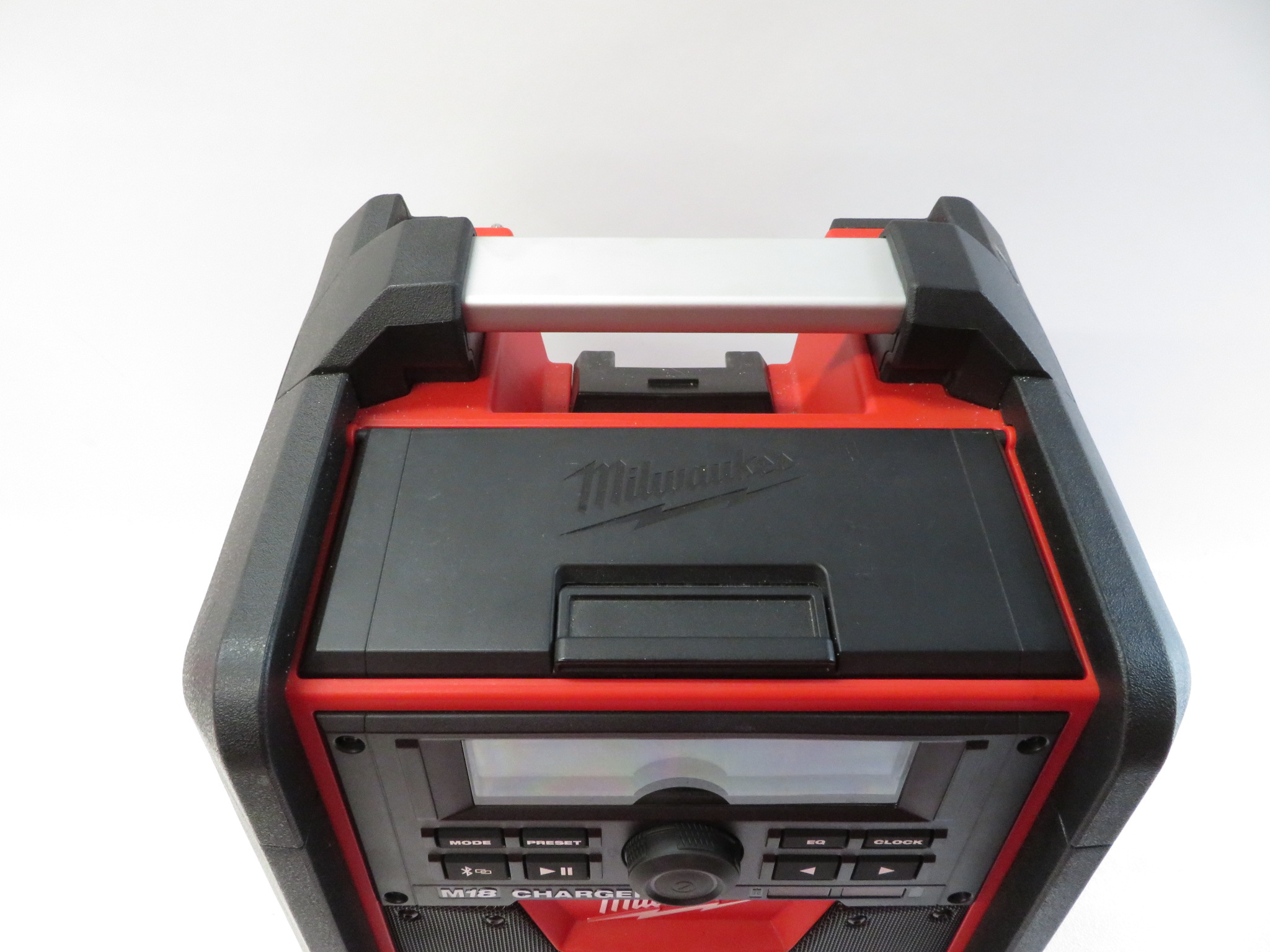 Milwaukee M18 2792-20 Jobsite Bluetooth Radio/Charger – Bare Tool (No Battery)