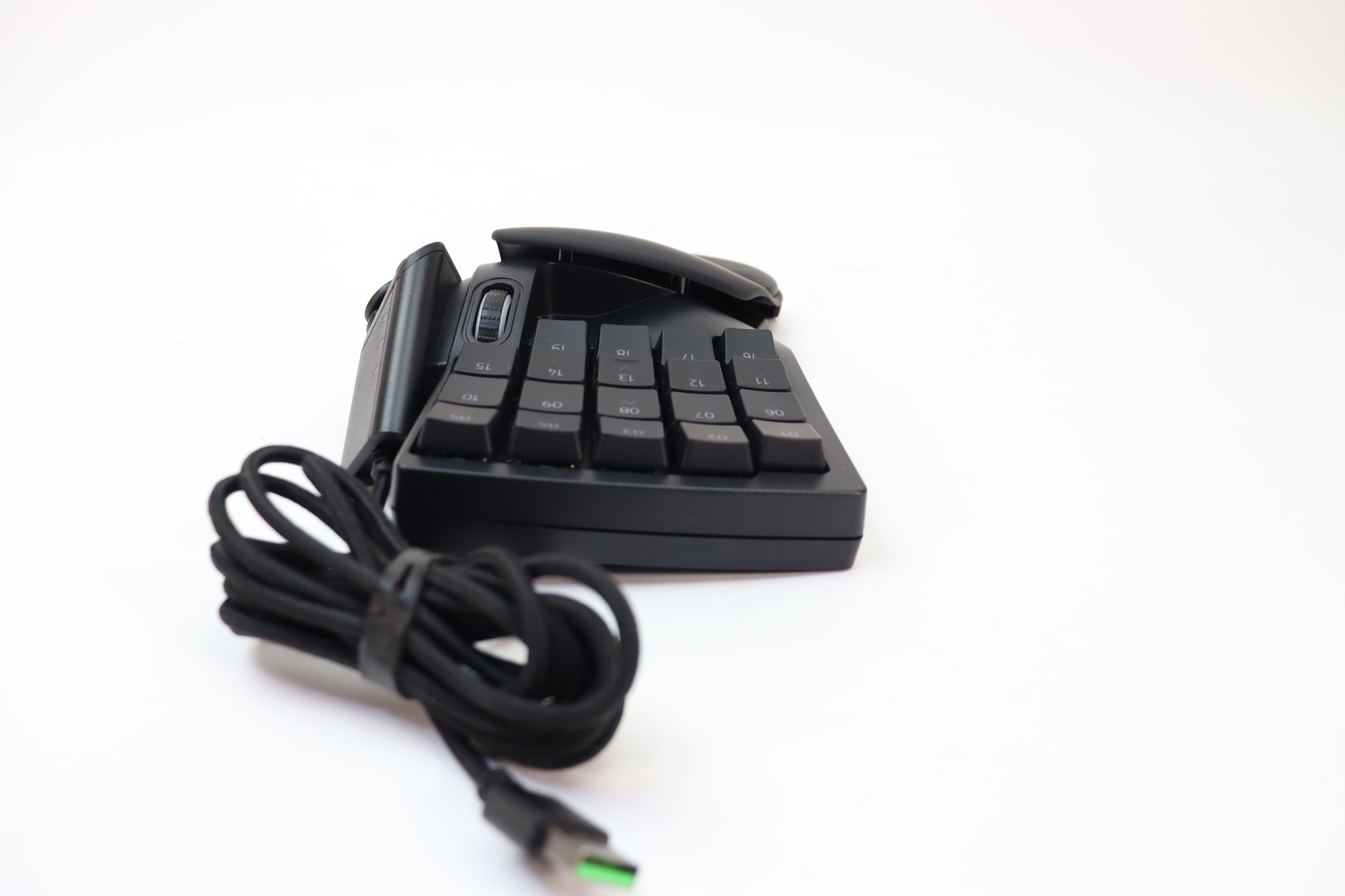 Razer Tartarus Pro RZ07-0311 Gaming Keypad: Analog-Optical Key