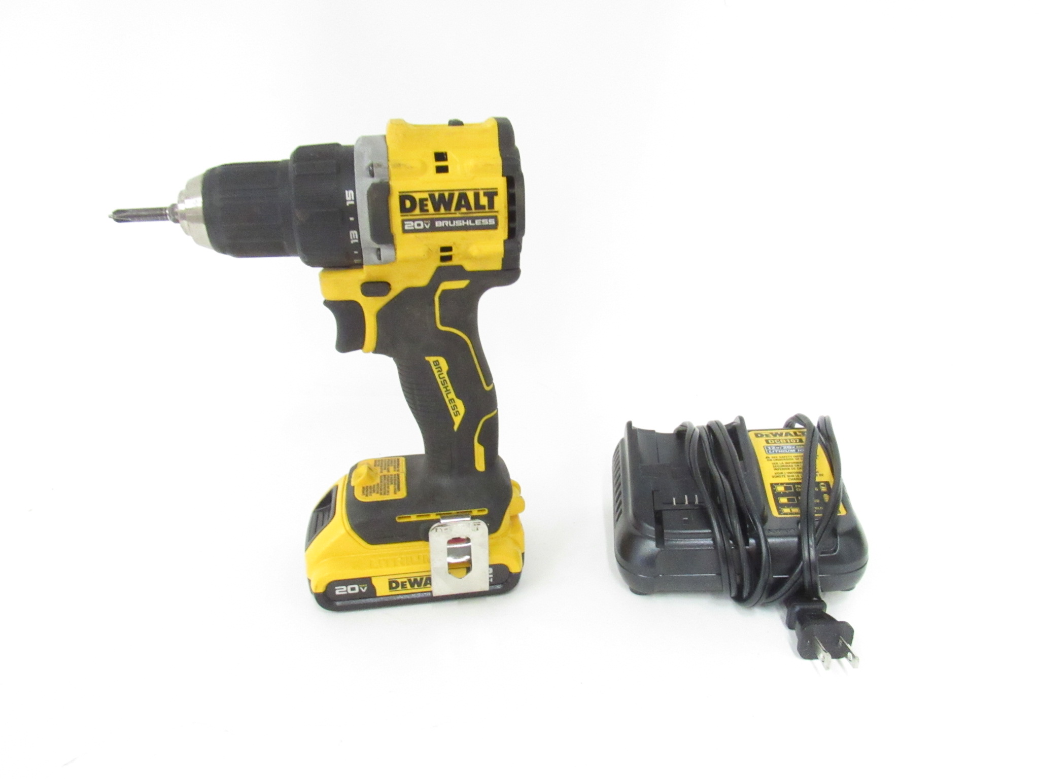 DEWALT DCD794 ATOMIC 20Volt MAX Brushless Cordless 1/2 in. Drill Driver