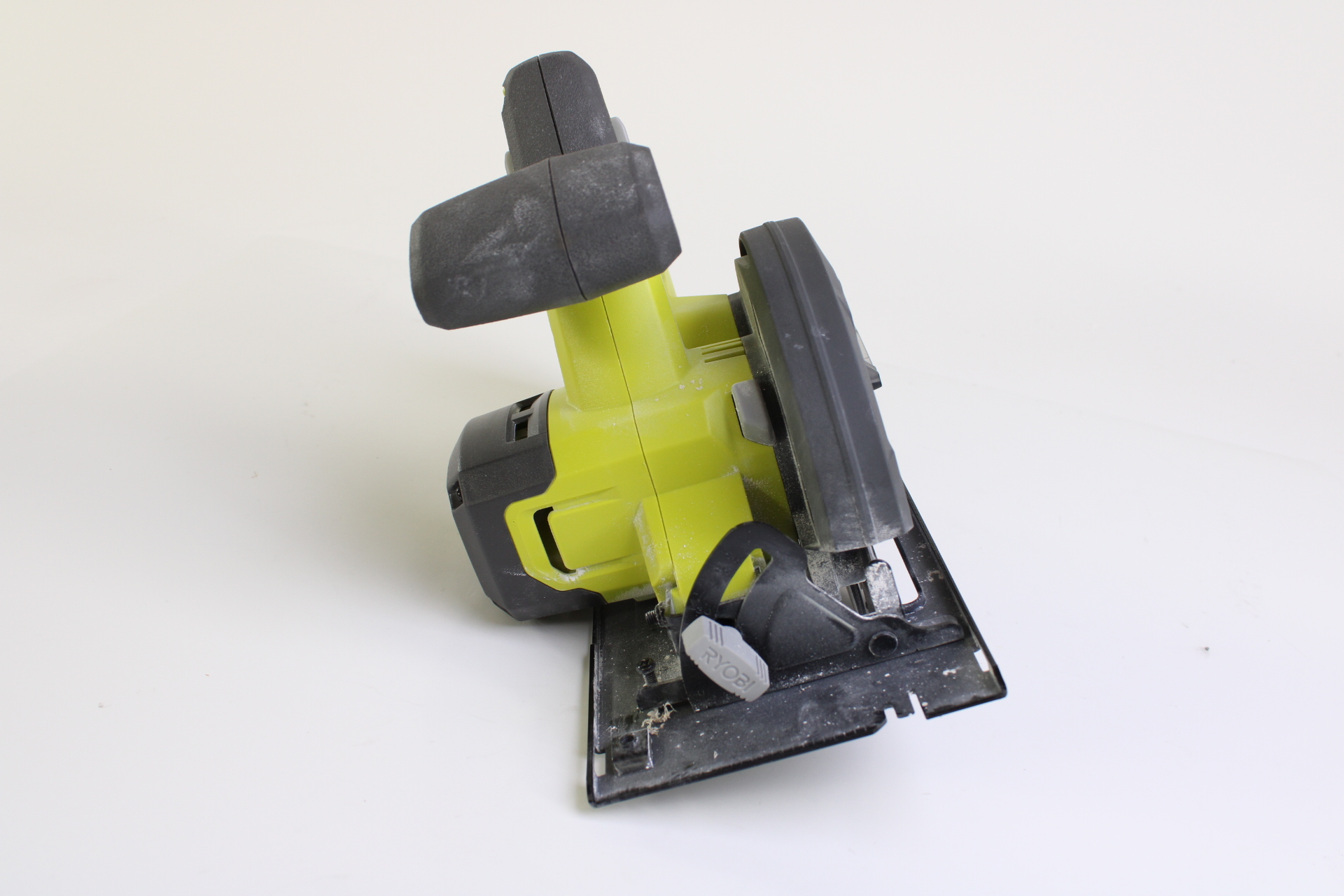 Ryobi PCL500 ONE+ 18-Volt Lithium-Ion Compact Cordless 5 1/2 in ...