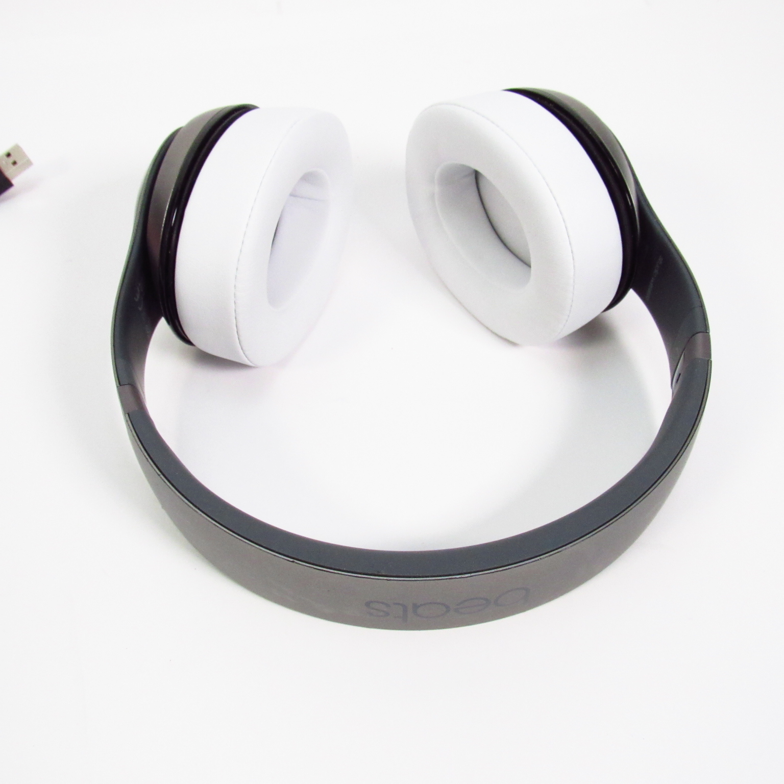 未使用　Beats Studio3 Wireless ホワイト Amazon.com: Beats by Dr. Dre - Studio3 Wireless Headphones