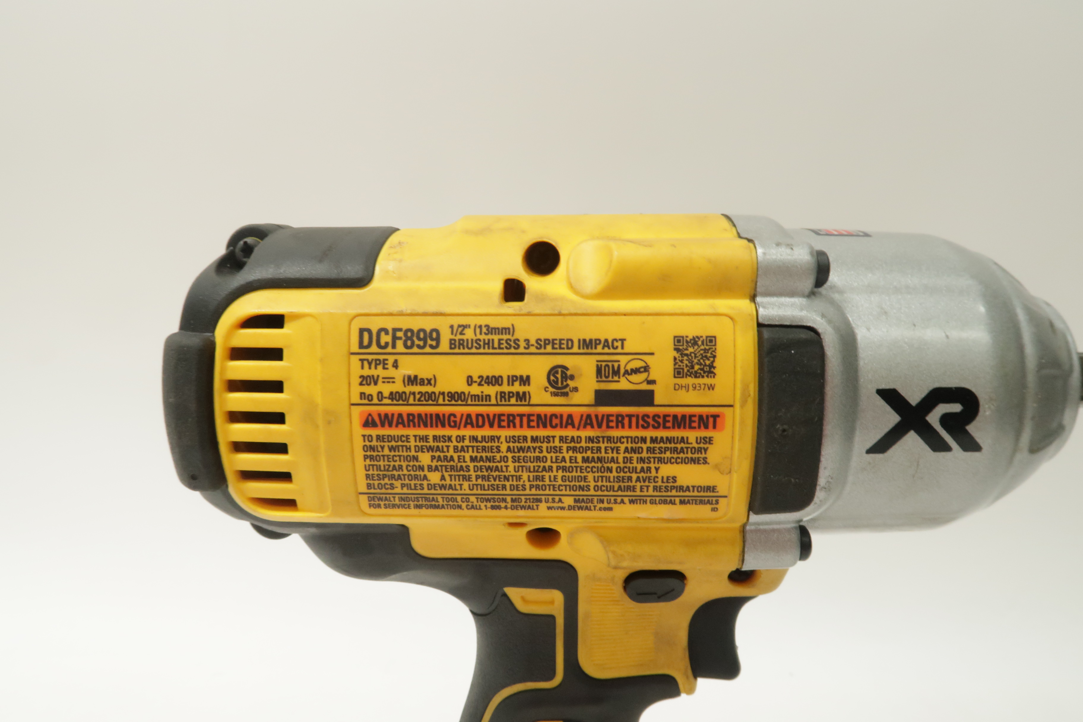 DeWalt DCF899M1 20V Cordless 1/2'' Drive Brushless 3-Speed Impact ...