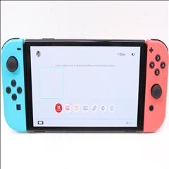 Nintendo Switch OLED HEG-001 Handheld 7