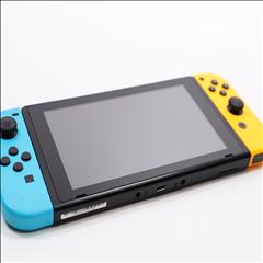 Nintendo Switch CUH-1100AA01 Mega Man Zero/ZX Legacy Collection