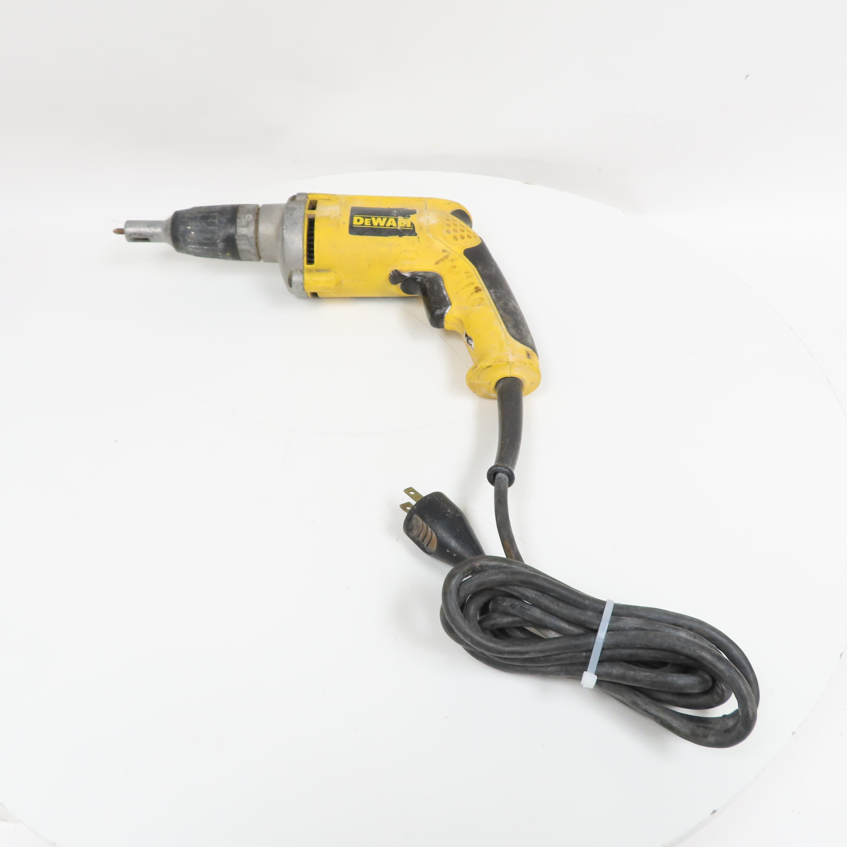 DeWalt DW272 120V 6.3 Amp 4000 RPM Corded VSR Drywall Screwdriver