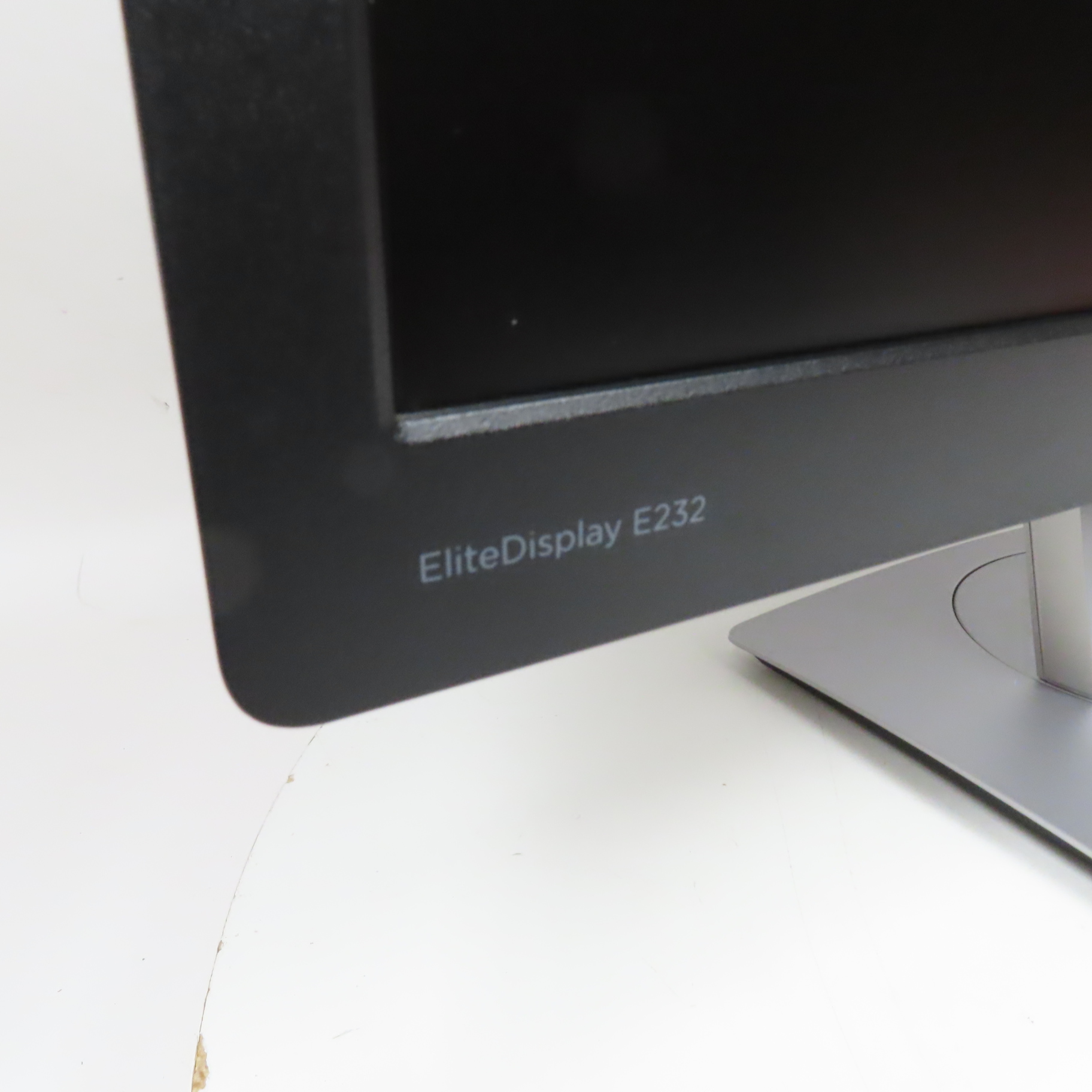 HP E232 EliteDisplay 23" 1080p (FHD) IPS-LED 60Hz Monitor (Local Pick ...