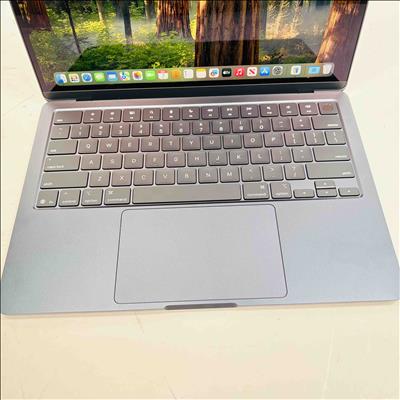Apple MacBook 2025 M4 16G 256G シルバー 2025 Apple MacBook Air 13-inch M4 10-core 16GB 256GB - Silver