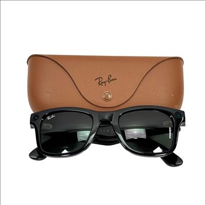 Ray-Ban Meta Wayfarer Smart Glasses (RW4006) - Black With G-15 Lenses