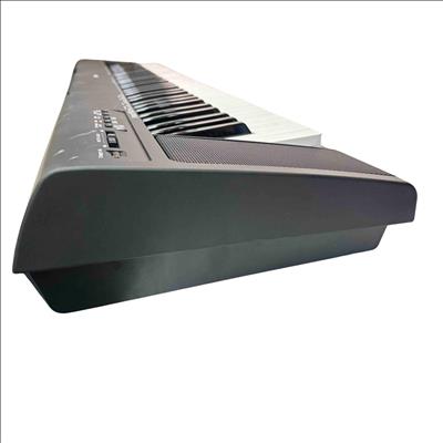 Yamaha NP-30 Portable Grand 76-Key Digital Piano