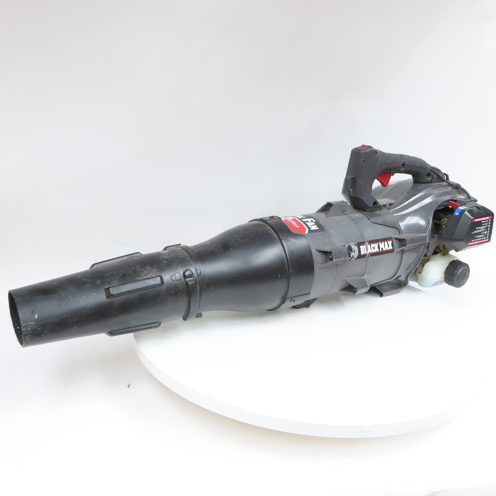Black Max BM25ABVNM GasPowered 2Stroke Leaf Blower (Local PickUp Only)