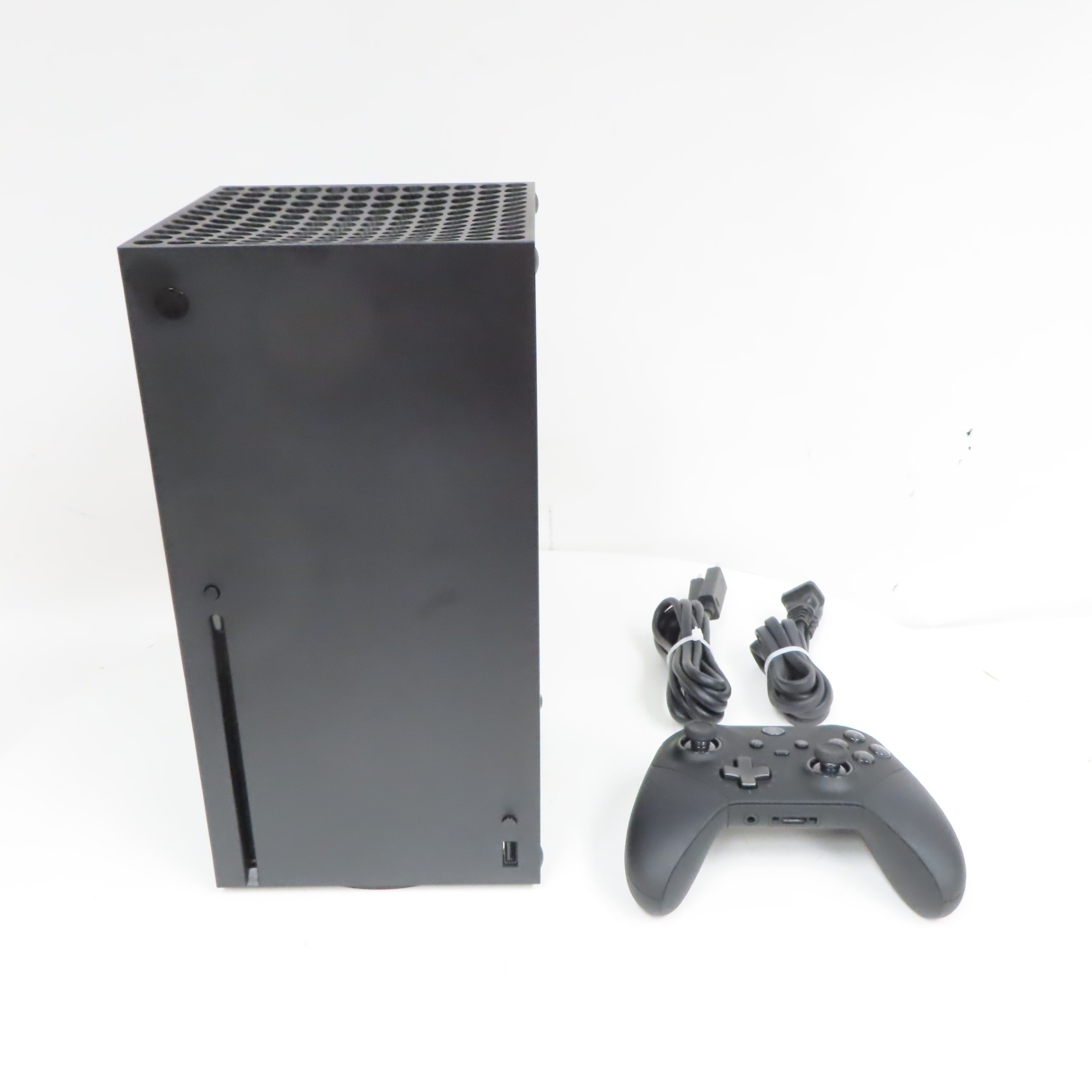 Microsoft 1882 Xbox Series X 1TB Video Game Console (5622)