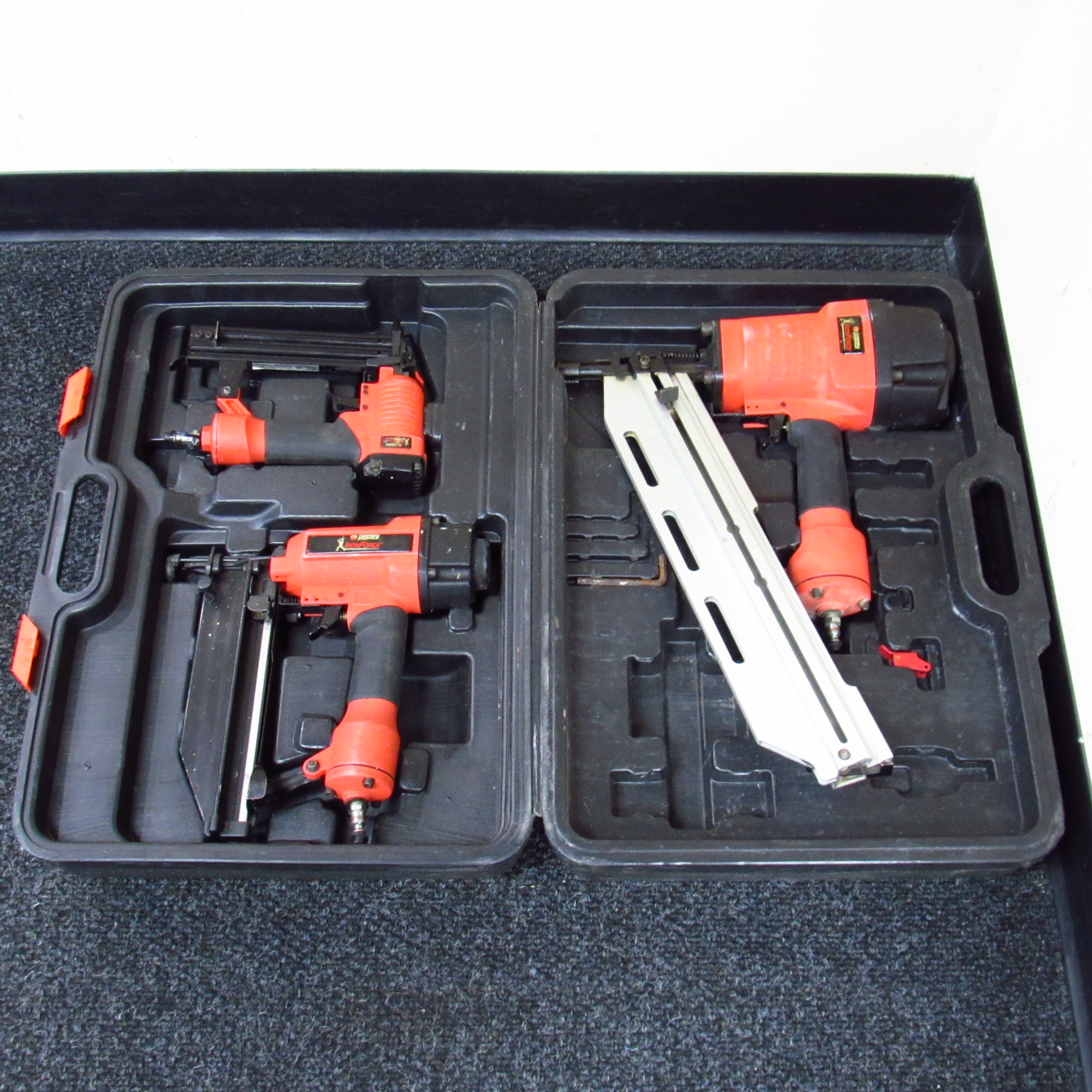 Campbell Hausfeld 3Piece Air Finish/Brad/Framing Nailer Set PickUp Only