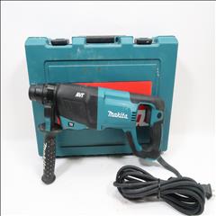 Makita HR2641 8 Amp 1