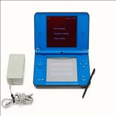 Nintendo DSI XL IN GREAT CON. hot NO SCRATCHES LIKE NEW WITH CHARGER & 510 GAMES