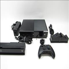 xboxの写真です Microsoft Xbox One Original 1540 500GB Video Game Console 4577