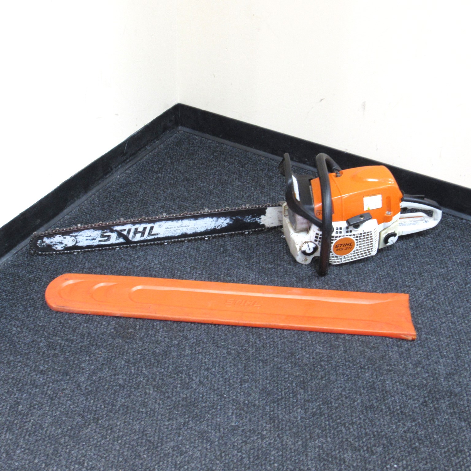 STIHL MS311 28'' 59cc GasPowered Chainsaw Local PickUp Only