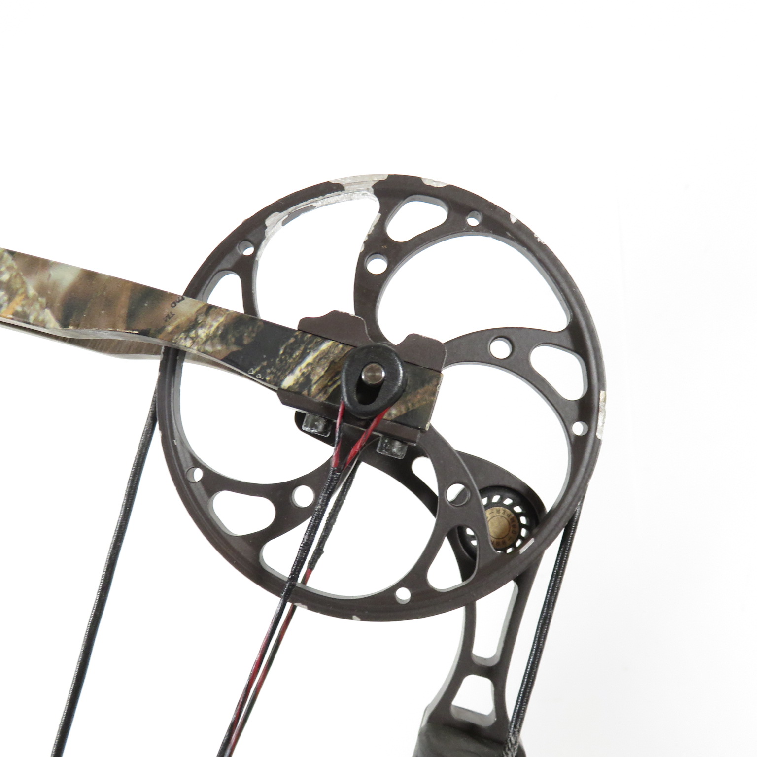 Mathews SE4 Solocam Composite Limb Archery Mens Compound Hunting Bow